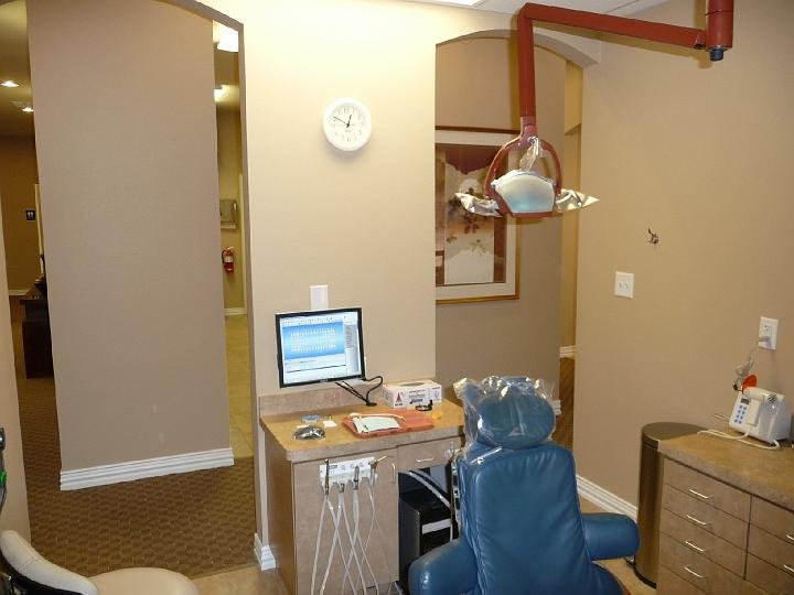 Green Oaks Dental Office by DavisLatham